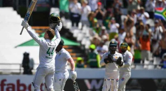 South Africa dominates with 615 runs, Pakistan struggles at 64/3